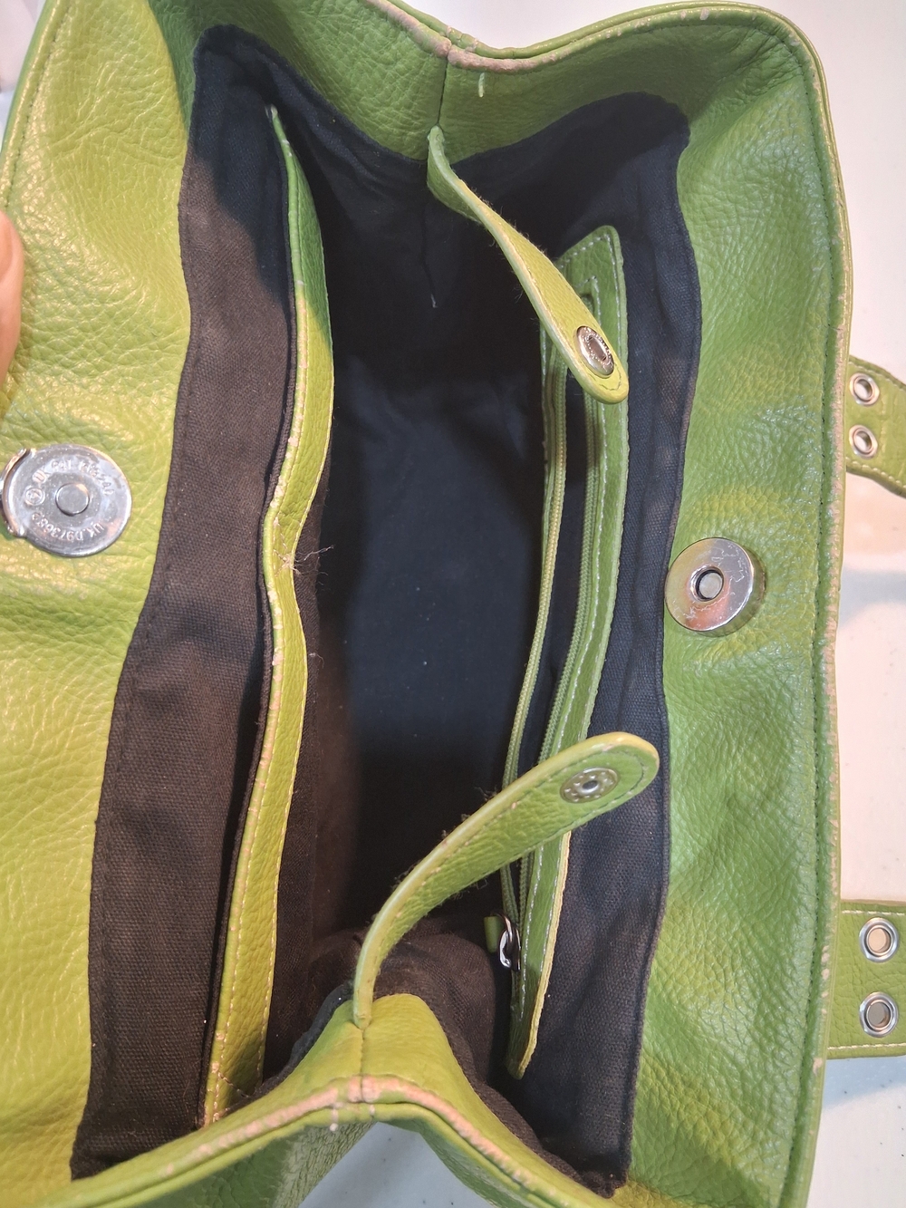Tignanello Spring Green Leather Top Handle Handbag - Picture 3 of 9